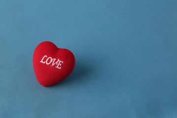 Fototapeta premium red hearts on blue background ( Valentine's Day)