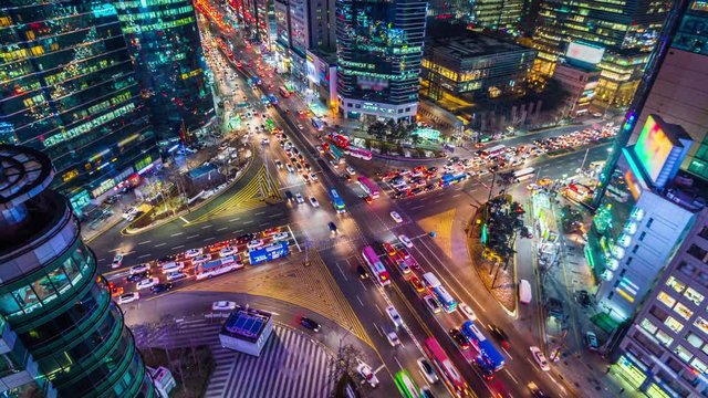 Time lapse traffic at night in Seoul, South Korea. 4K