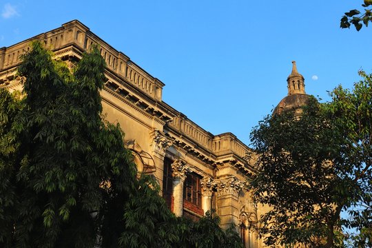 Ancient Katrasgarh Palace located in India.