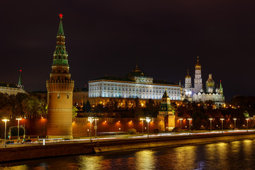 Fototapeta premium Moscow Kremlin with night illumination. Landscape of the Moscow historical center