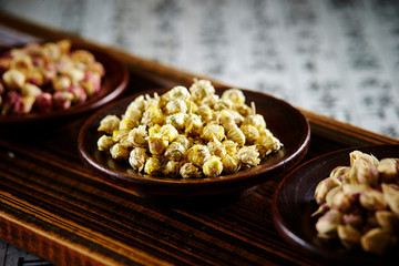 Dried tea