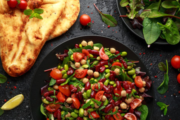 Fresh Beans salad with flatbread and mix of vegetables