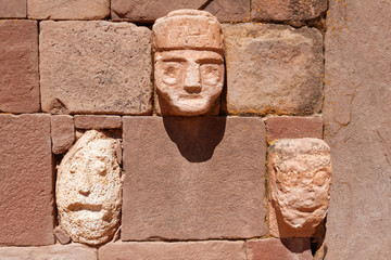 Ruiny stanowiska archeologicznego Tiahuanaco, Boliwia © Miroslaw