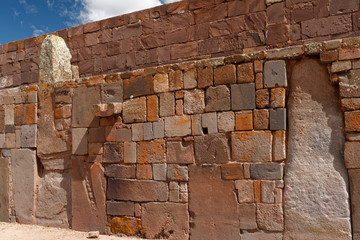 Ruiny stanowiska archeologicznego Tiahuanaco, Boliwia © Miroslaw