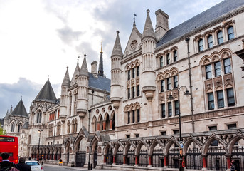 Fototapeta na wymiar Royal Courts of Justice, London, UK
