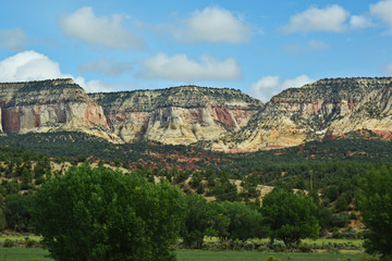 Fototapeta na wymiar colored mountains in Utah
