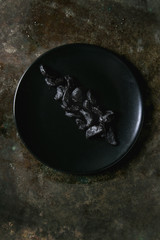 Black fermented garlic