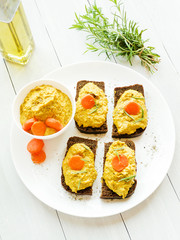 Sandwiches with pate