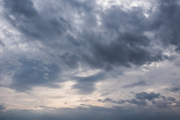 Obraz premium Beautiful Sky with Clouds On Evening 
