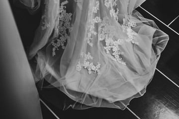 Hochzeitskleid Schwarzweiß 