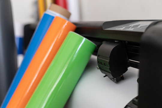 Vinyl cutter plotter machine head