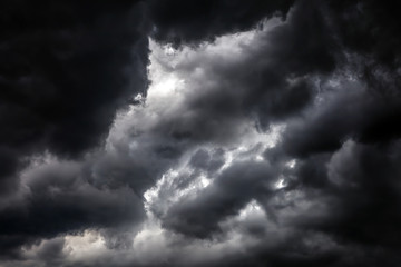 Obraz premium Dramatic Clouds Background