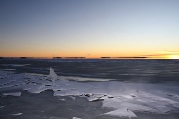 Vinter Landscape - Sea shore