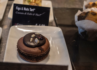 cake chocolate packaged