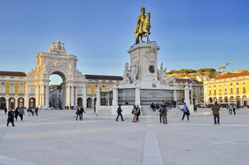 Fototapeta na wymiar Square in Lisbon, Portugal