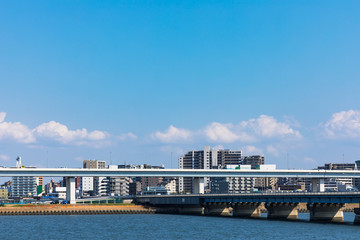 (東京都-都市風景)荒川岸から望む首都高速と江戸川区の風景６