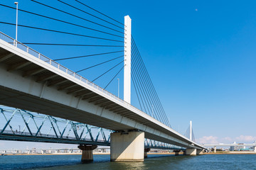 (東京都-都市風景)荒川岸から望む清砂大橋と首都高速３