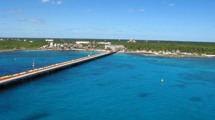 Fototapeta na wymiar view of Costa Maya cruise port