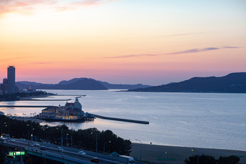 都会　風景　夕日　現代　都市