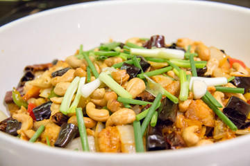  cooked thai food