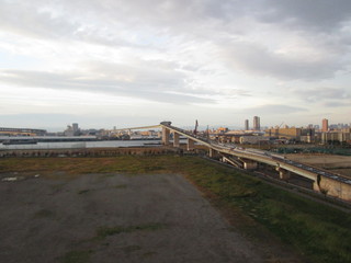 Fototapeta premium 日の入り前の大阪湾