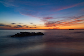 Fototapeta premium Beautiful sunset on the island of Ko Chang, Lonely Beach, Thailand.