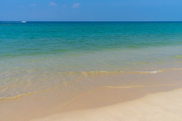 Fototapeta na wymiar Beautiful beach in Phuket , Thailand