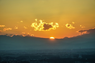 横浜ランドマークタワーから見える日没