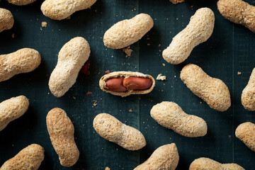 Peanuts with shell.