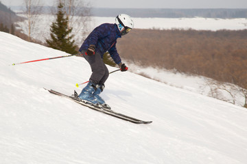Fototapeta na wymiar skier on a ski slope