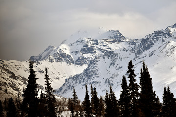 Fototapeta na wymiar Snowy Alaska mountains