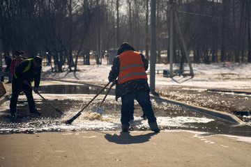 melting snow water cleaning.