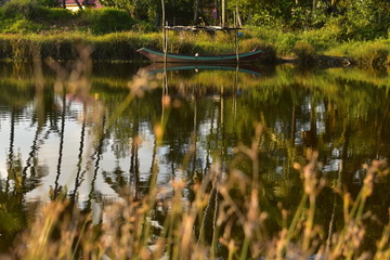 boat at the lake