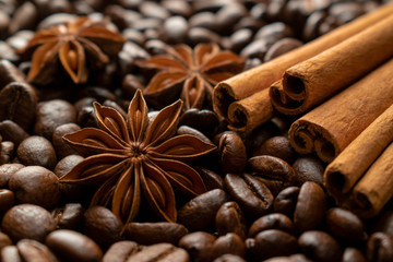 Obraz na płótnie Canvas coffee beans with anise chopsticks of cinnamon