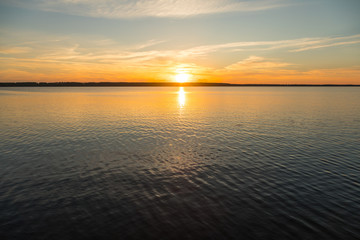 Obraz premium sunset on the lake