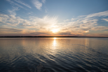Obraz premium sunset over lake