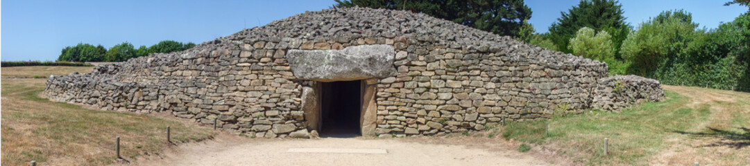 Locmariaquer Tomb