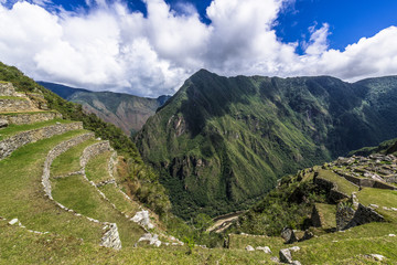 Fototapeta na wymiar Circular green terraces of Machu Picchu