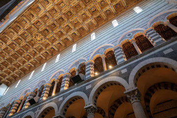 Fototapeta na wymiar Panoramic view of interior of Pisa Cathedral
