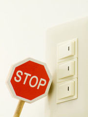 スイッチ 節電 停電 節約 止まる