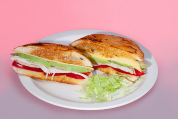 Onion mixed salad bun with cheese