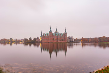 Fototapeta premium Twilight exterior view of the famous Frederiksborg Castle