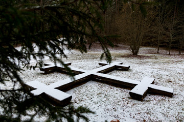 Maras zime bench in winter park Pokaini
