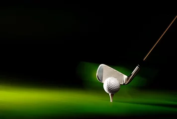 Rolgordijnen Golf club with ball © trattieritratti