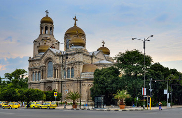 Fototapeta na wymiar The Cathedral of the Assumption in Varna, Bulgaria.