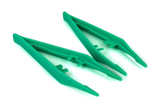 Plastic forceps