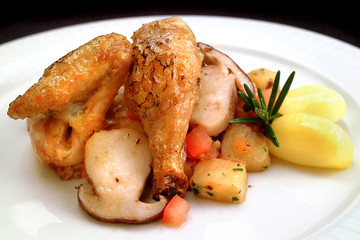 Italian food recipes, cockerel with mushrooms and eggplant
