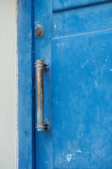 Poignée de porte d'entrée ancienne .