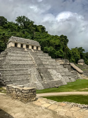 Fototapeta na wymiar Palenque Mexico
