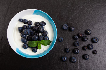 Heidelbeeren in Quark, Huckleberries with Cream Cheese